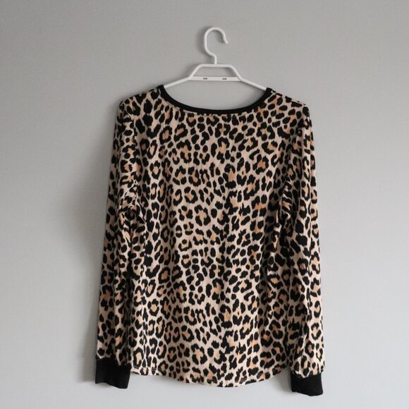 Kate Spade Leopard Print Black Medium 2-Piece Henley Jogger Pj Lounge Set - Picture 3 of 15